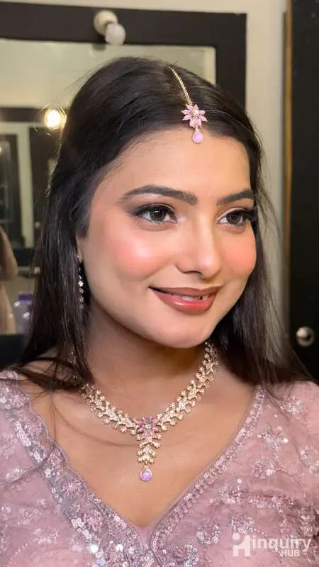 Payal Pandey Makevoer