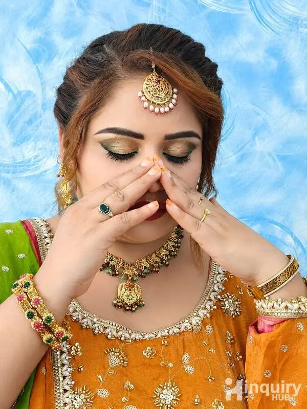 Glamed By Nazia