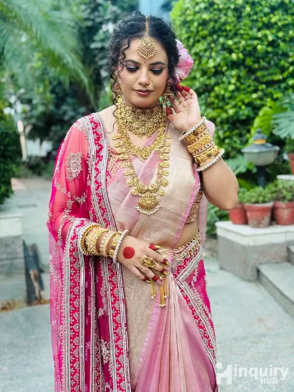Mansikarnatak Makeovers