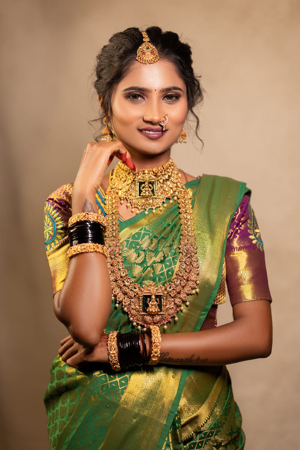 Bs Lakshi Makeup Artist 